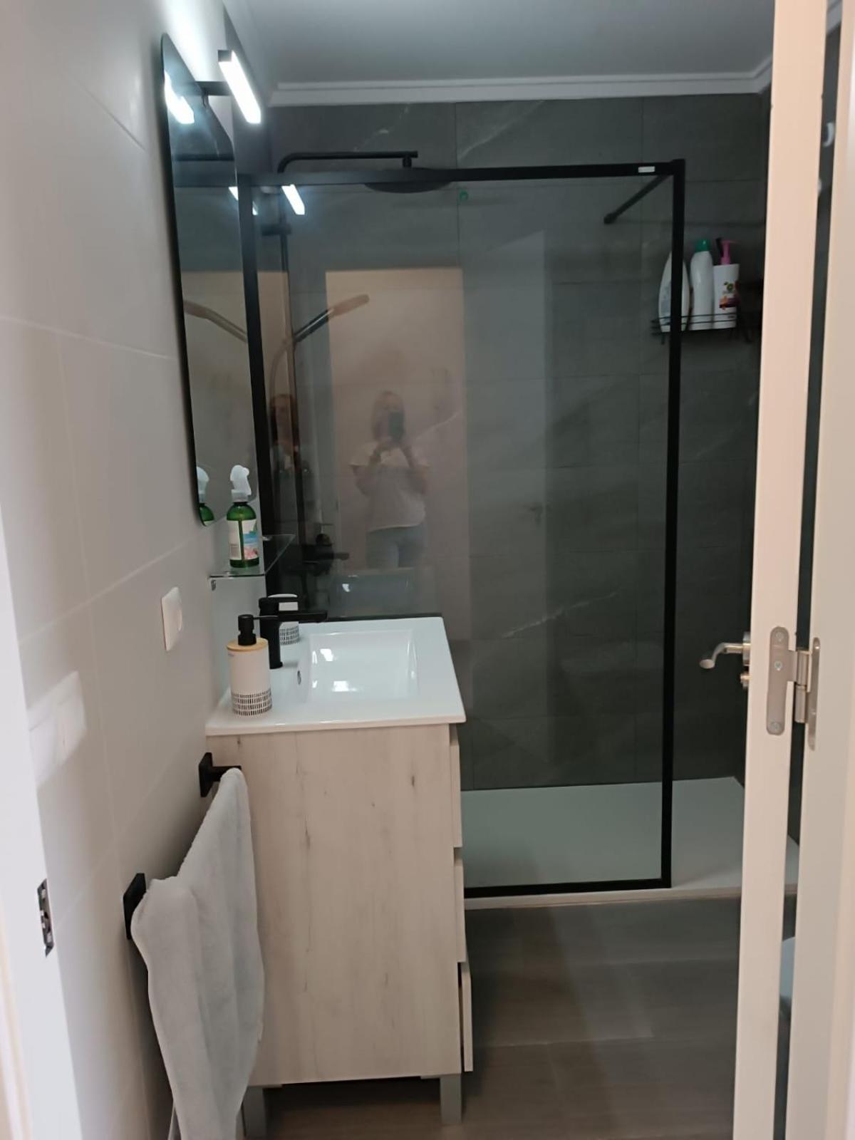 Residencia Alhambra Los Cisnes Torrevieja Exteriör bild