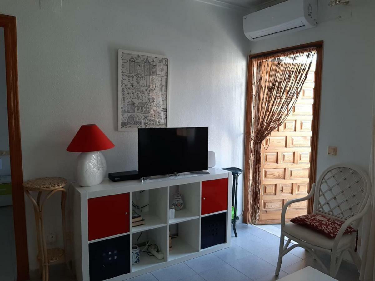 Residencia Alhambra Los Cisnes Torrevieja Exteriör bild